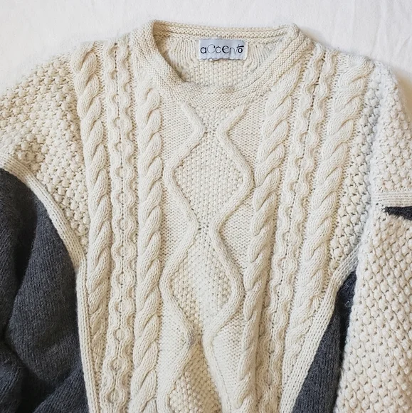 Irish Handknit Pure Wool Accento Crewneck Aran Sweater White/Black Size L - Picture 5 of 6